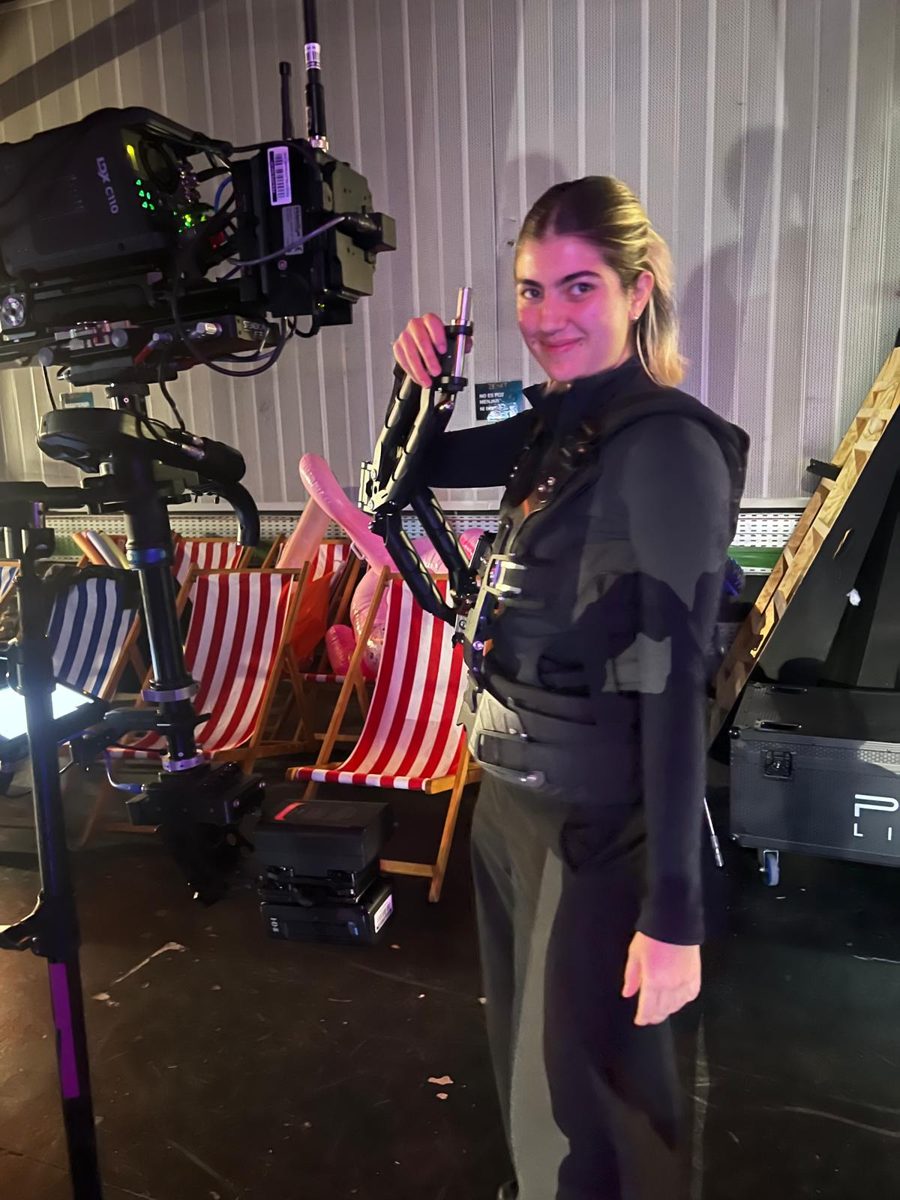Abril provant l'arnès de steadicam